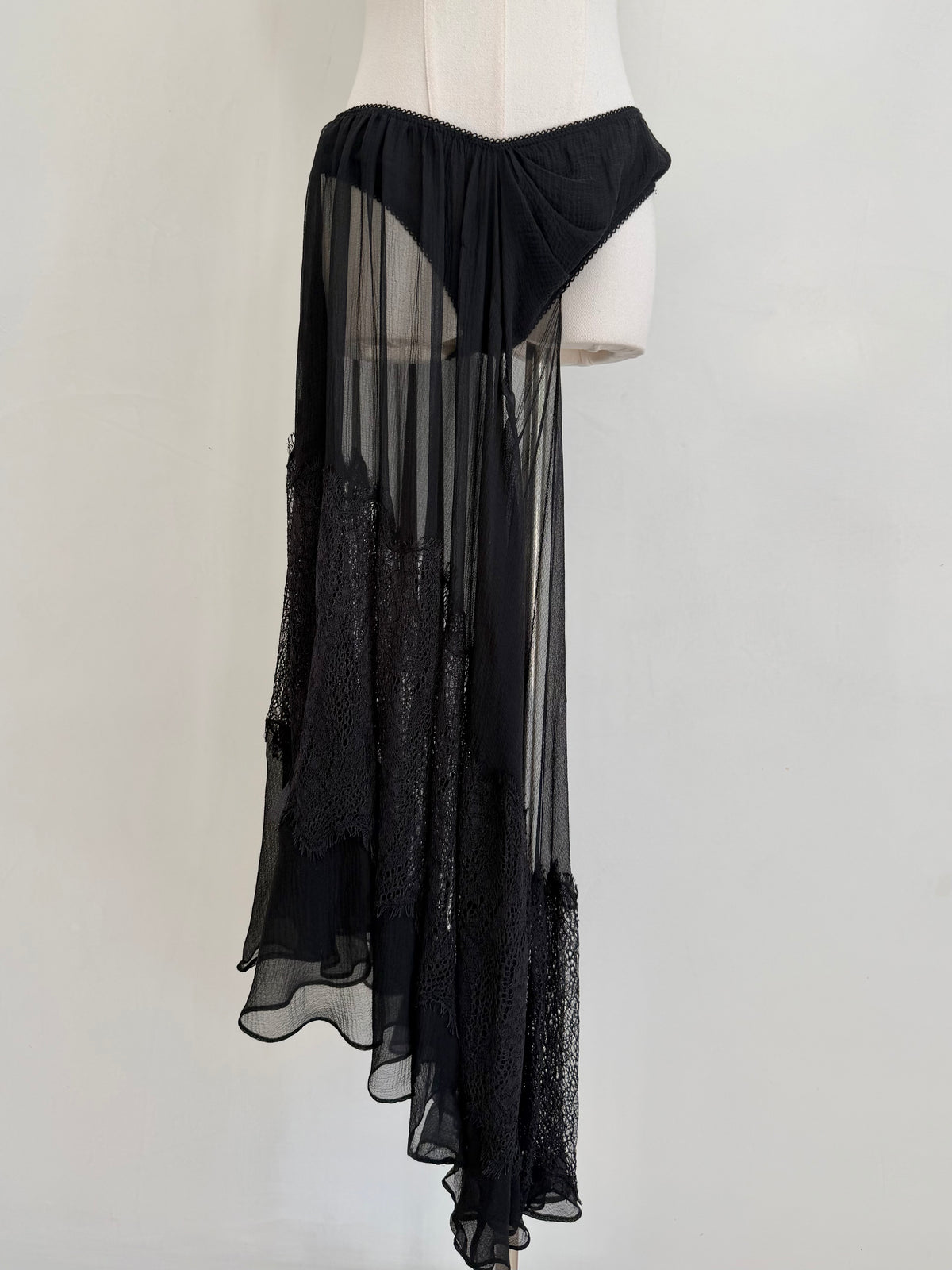 S/S 2024 Lace Black Asymmetrical Skirt