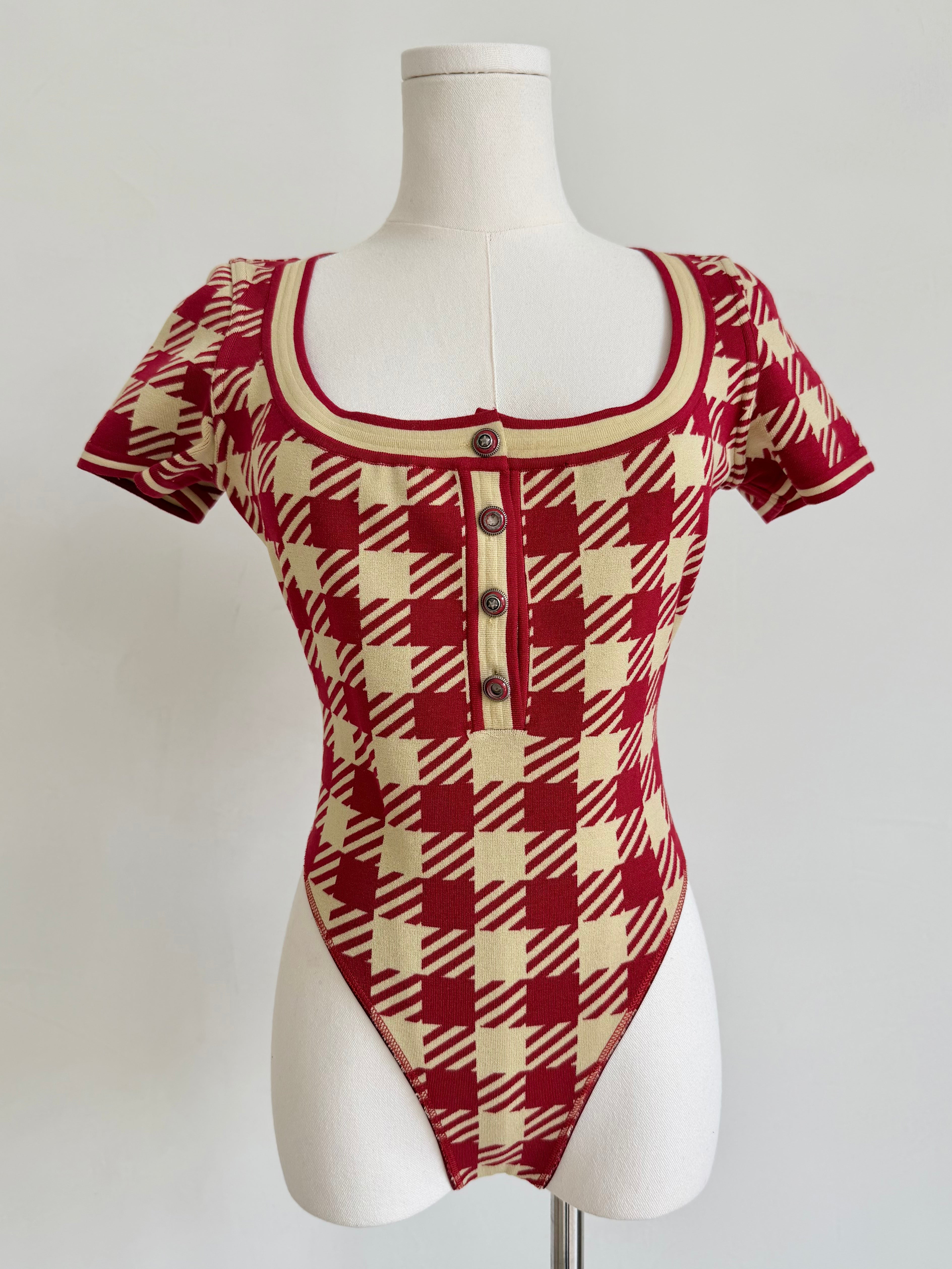 S/S 1992 Red & Ivory Graphic Houndstooth Knit Bodysuit