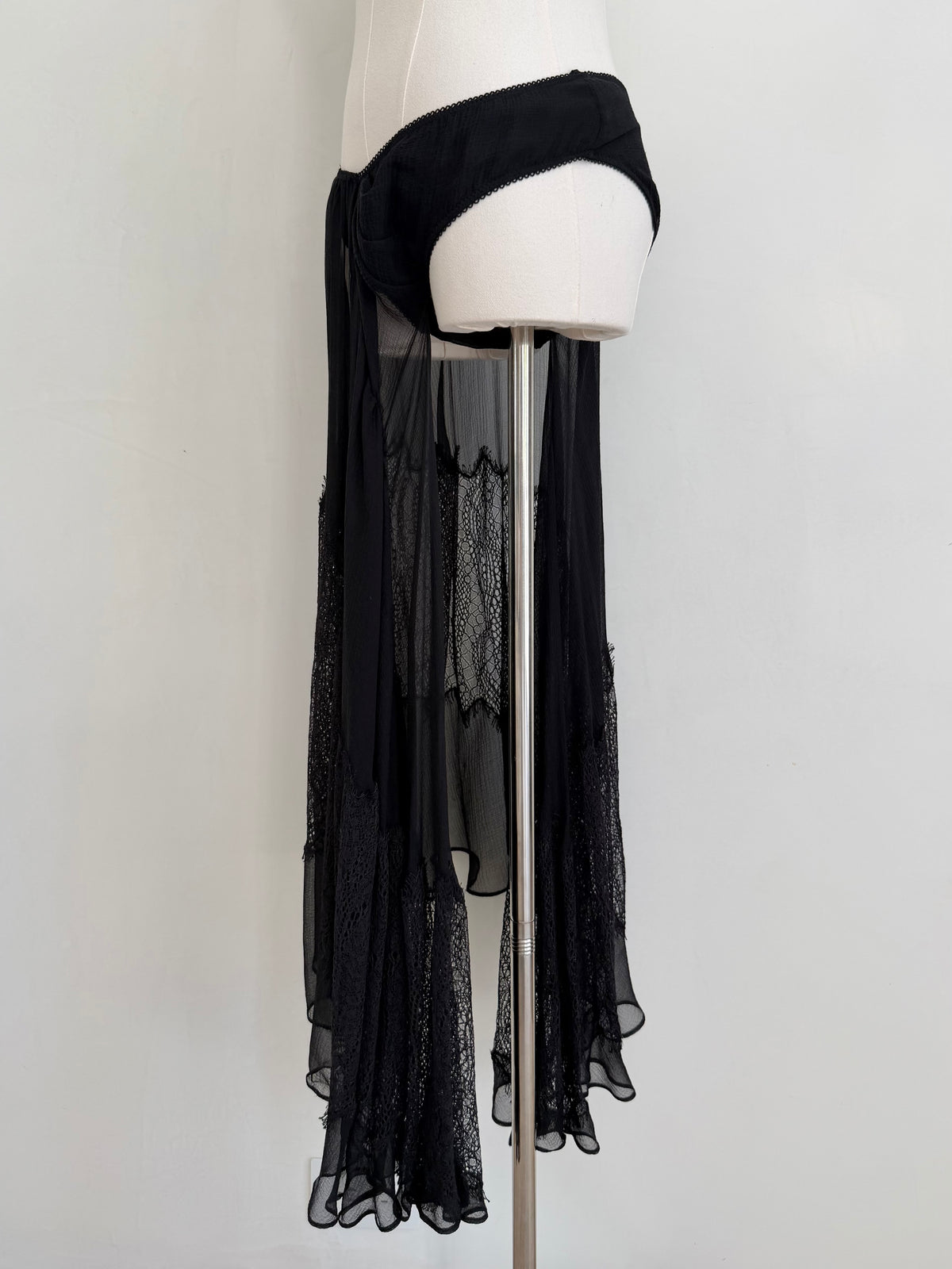 S/S 2024 Lace Black Asymmetrical Skirt
