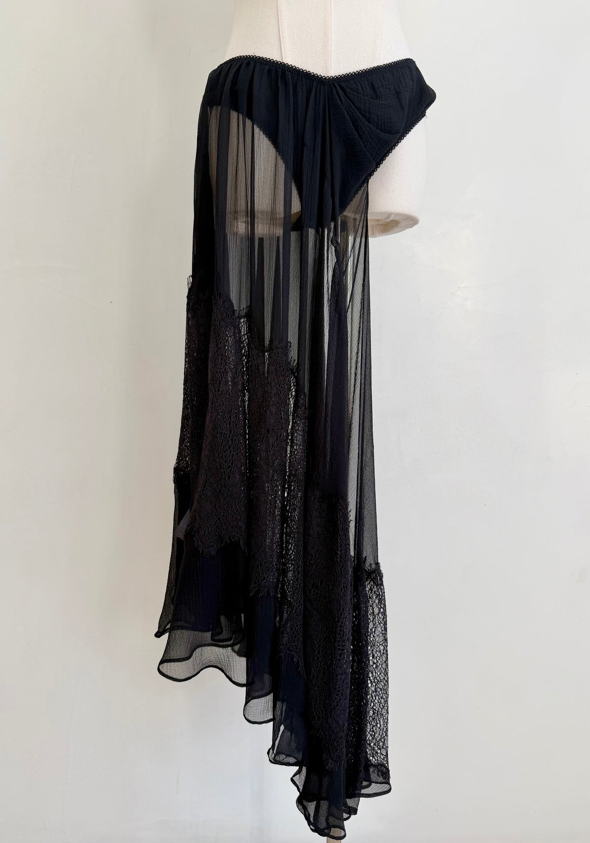 S/S 2024 Lace Black Asymmetrical Skirt