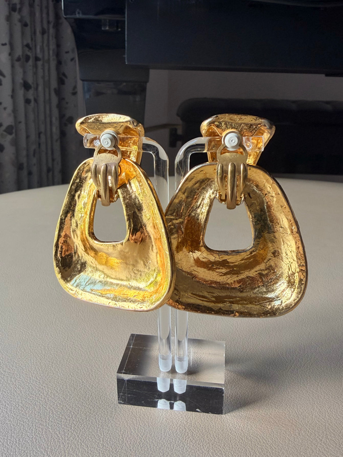 1980s Baroque-Inspired Chunky Gold Earrings