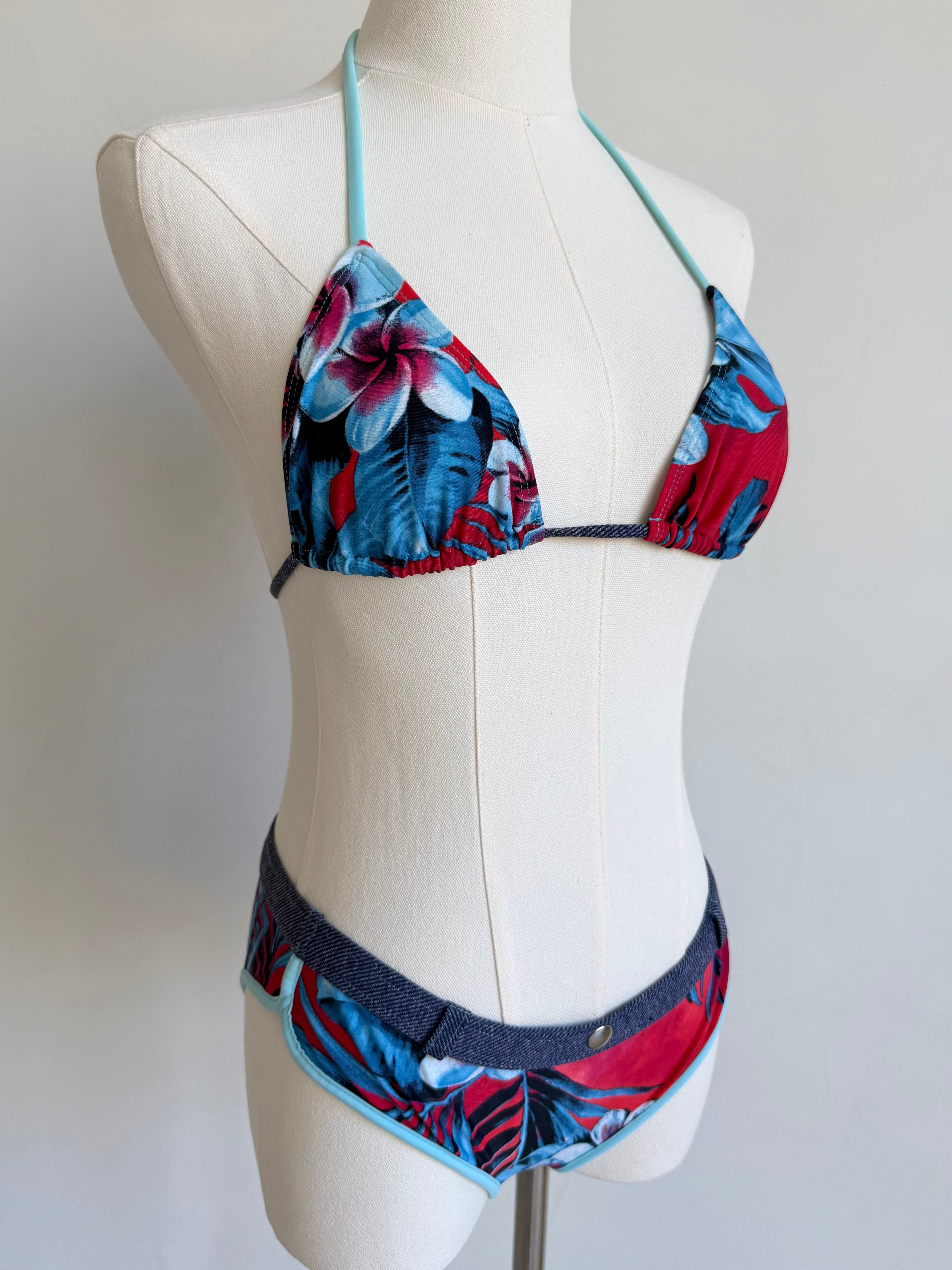 Red & Azure Hawaiian Botanical String Bikini