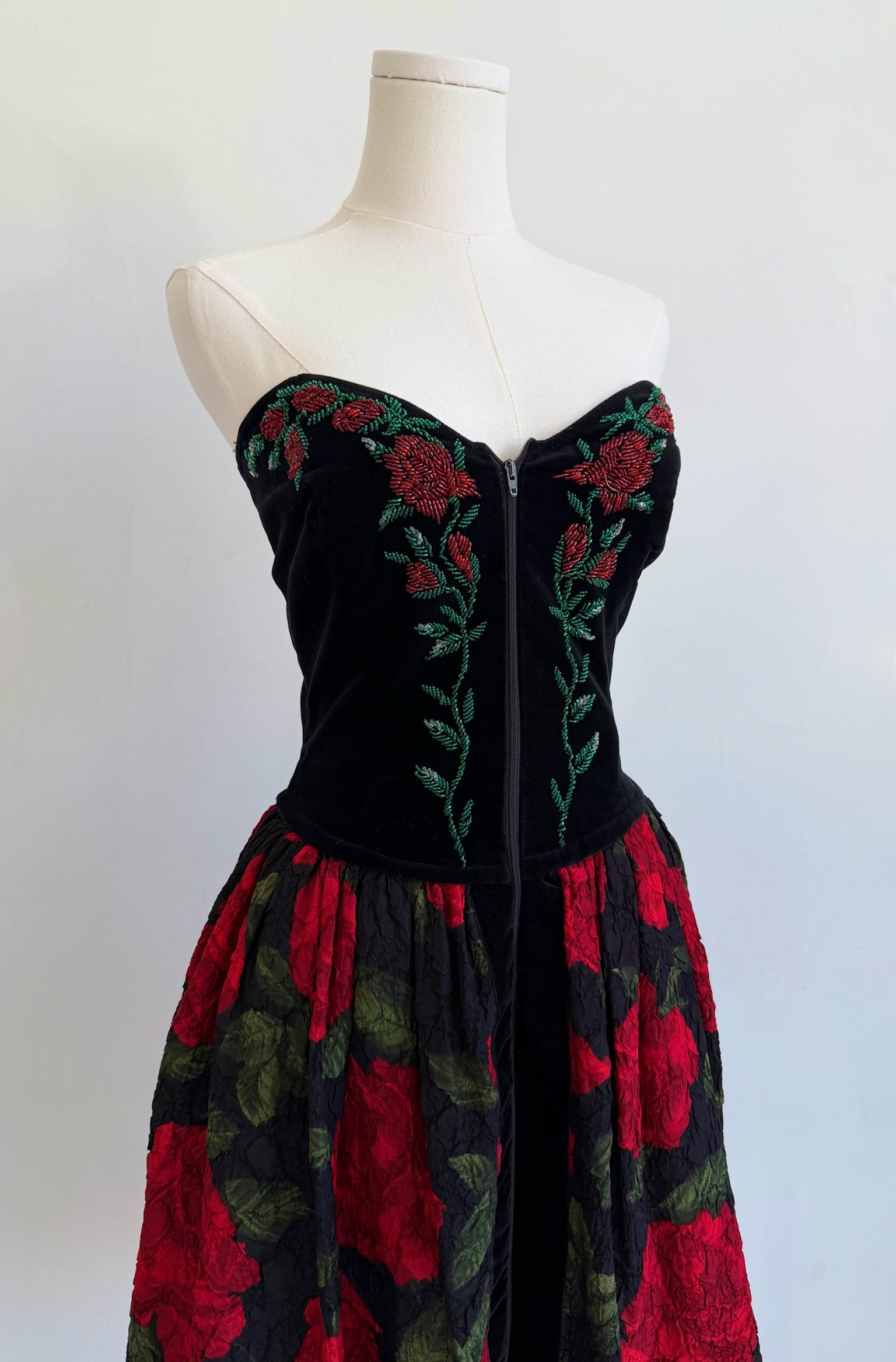 F/W 1991 Black Velvet Rose Strapless Dress