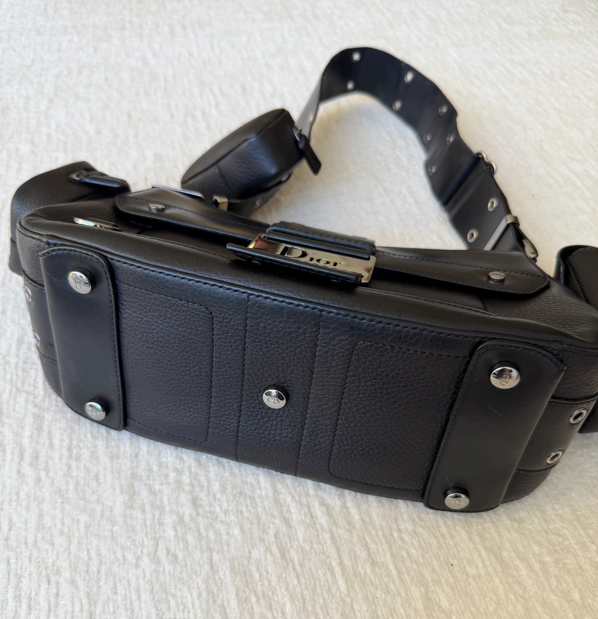 S/S 2003 “Columbus" Street Chic Leather Shoulder Bag