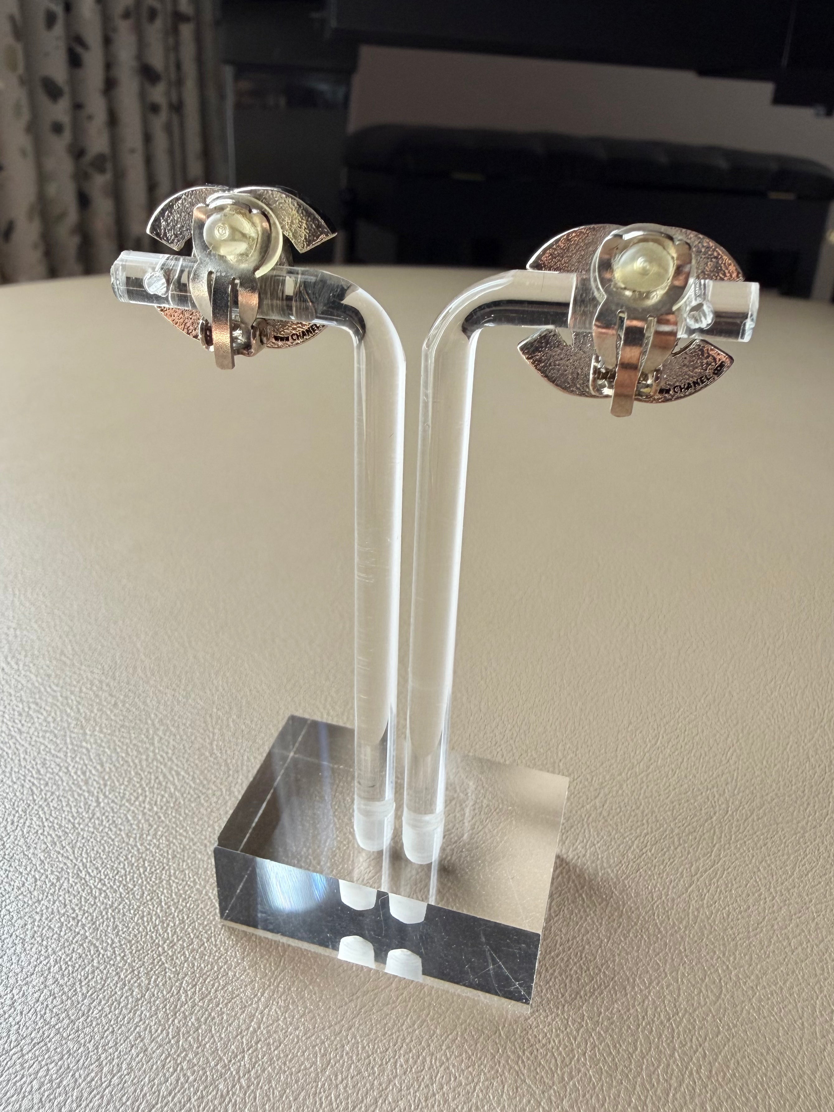 Cruise 1994/1995 "International Flag" CC Earrings
