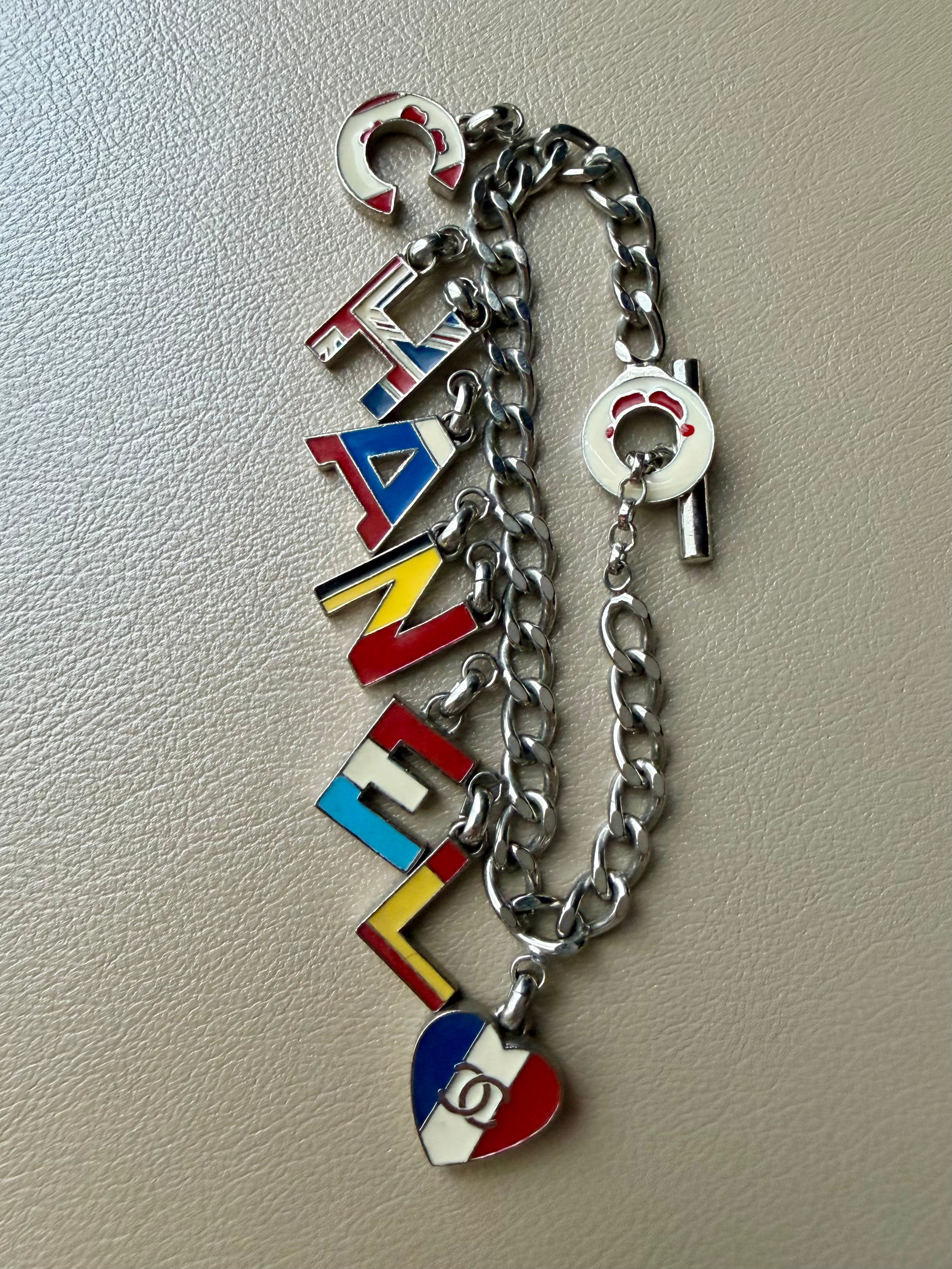 Cruise 1994/1995 "International Flag" Charm Bracelet