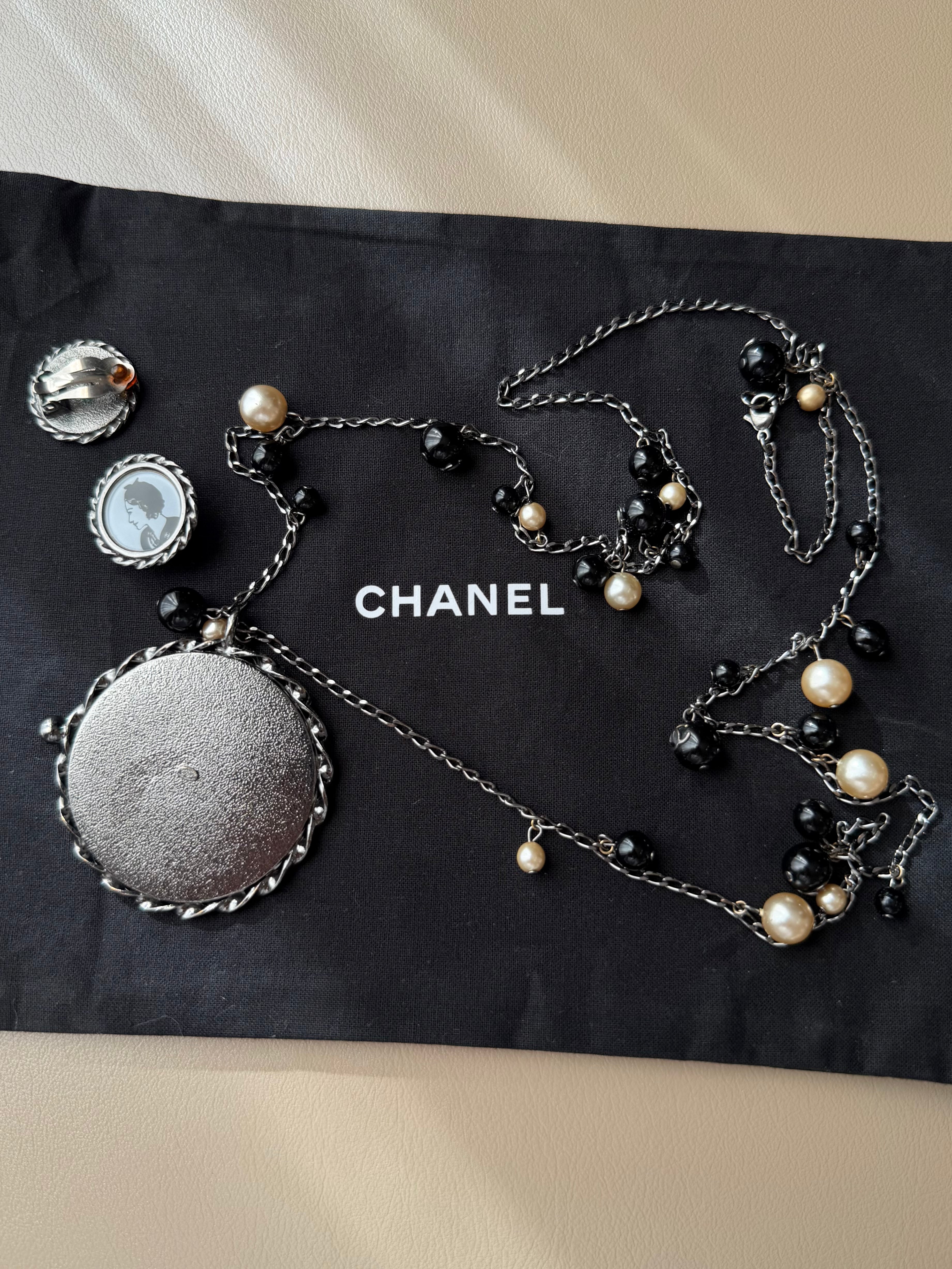 S/S 2003 “Mademoiselle Cameo” Pendant Necklace & Clip-On Earrings Set