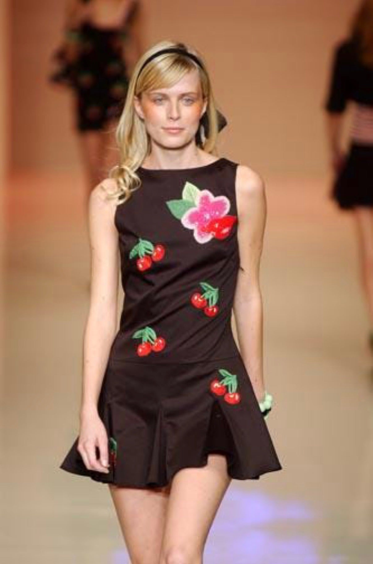 S/S 2004 Blugirl Black Cherry Matching Set