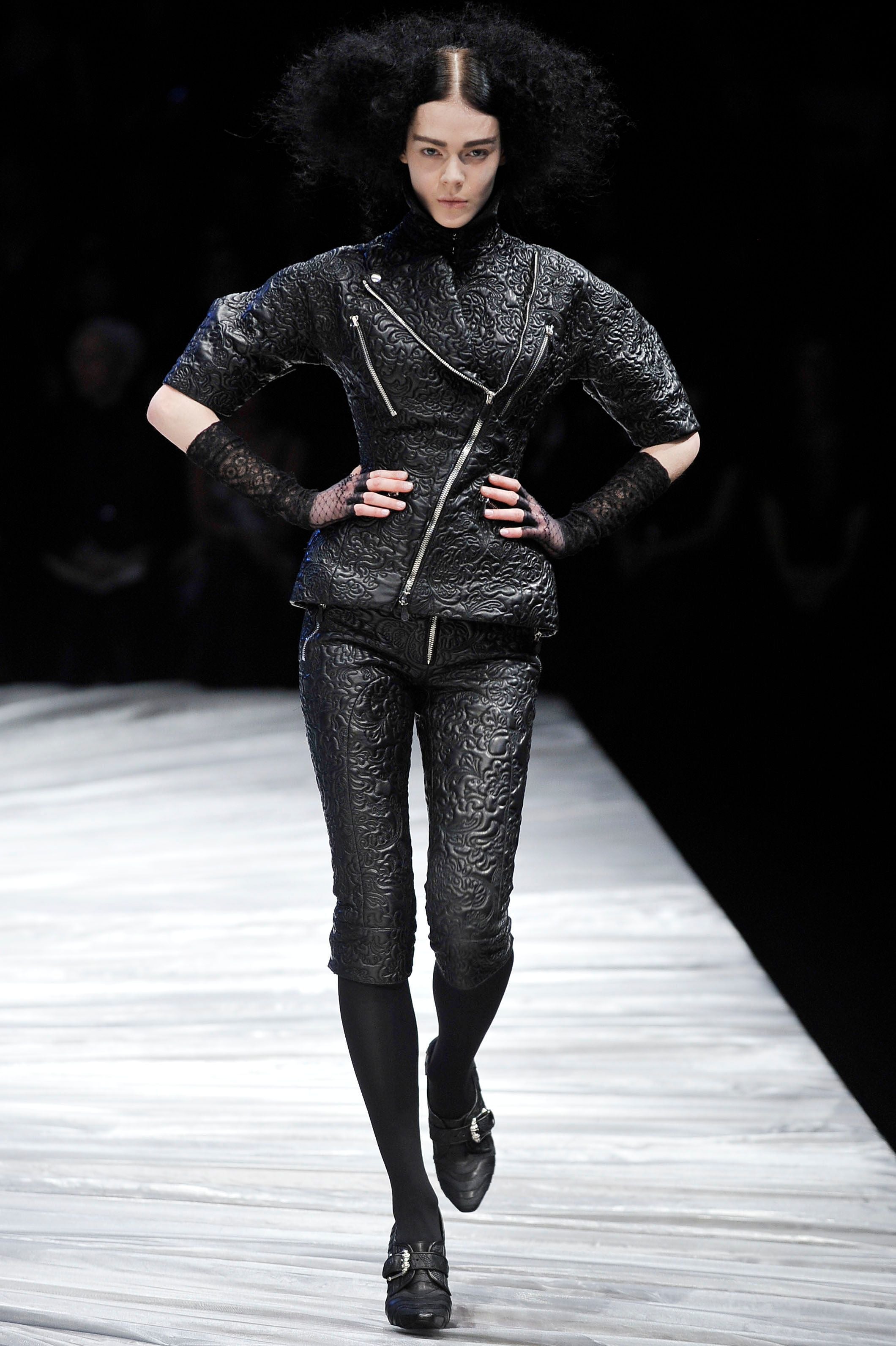 F/W 2008 Plum Red Quilted Capri Pants